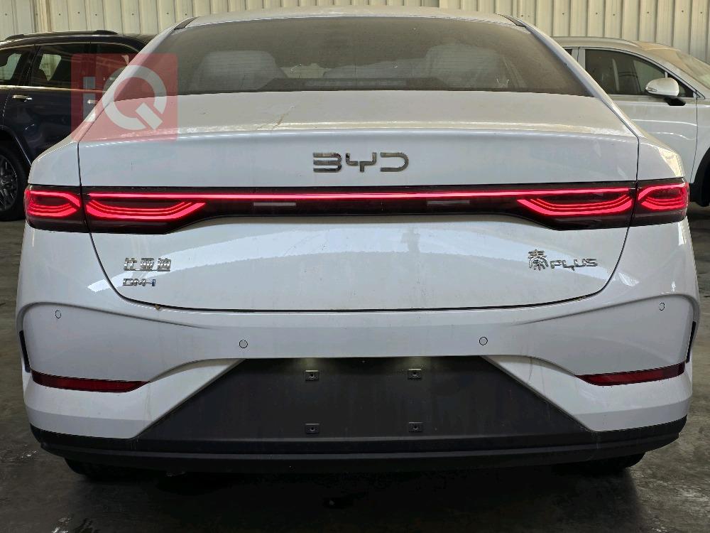 بی وای دی Qin Plus